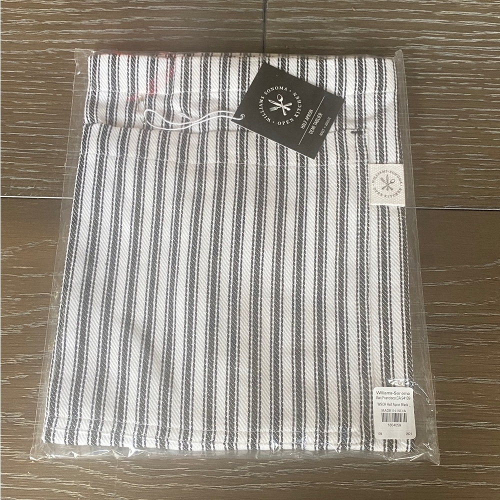 Williams Sonoma navy and white striped striped waist apron